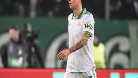 “乒乓球亚锦赛1／4决赛：林诗栋挑战宇田幸矢”